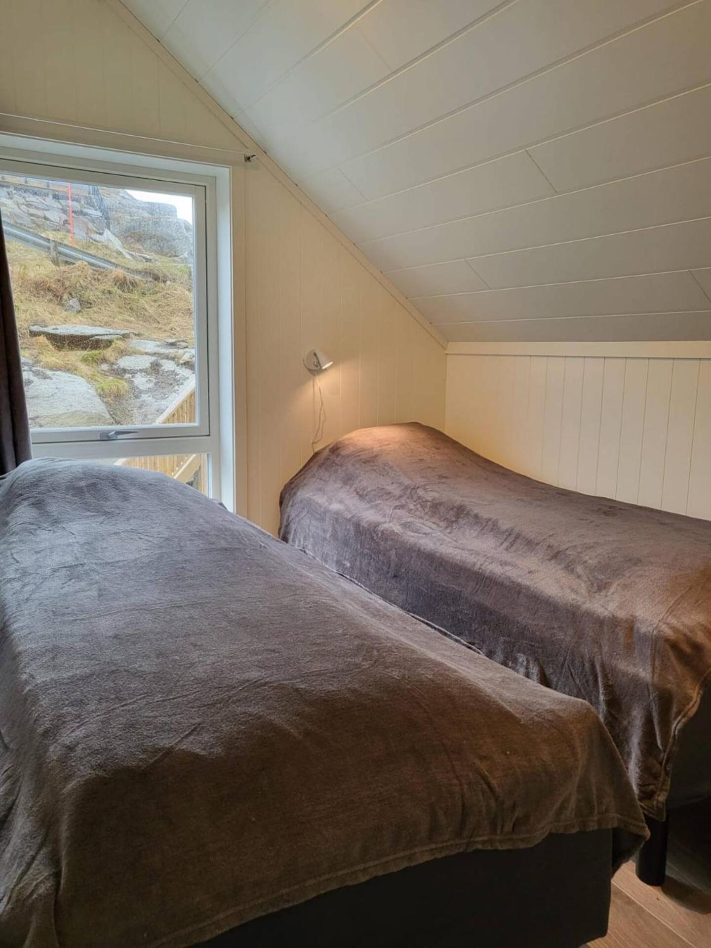 Spektakulaer Rorbu I Autentiske Omgivelser Ballstad Bagian luar foto